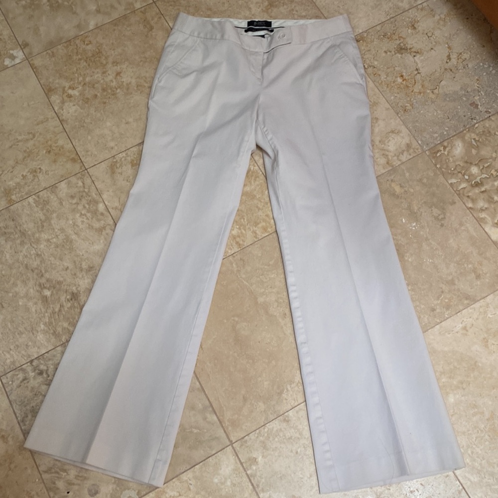 Body by Victoria Pant. Size 6 Beige - Picture 2 of 5